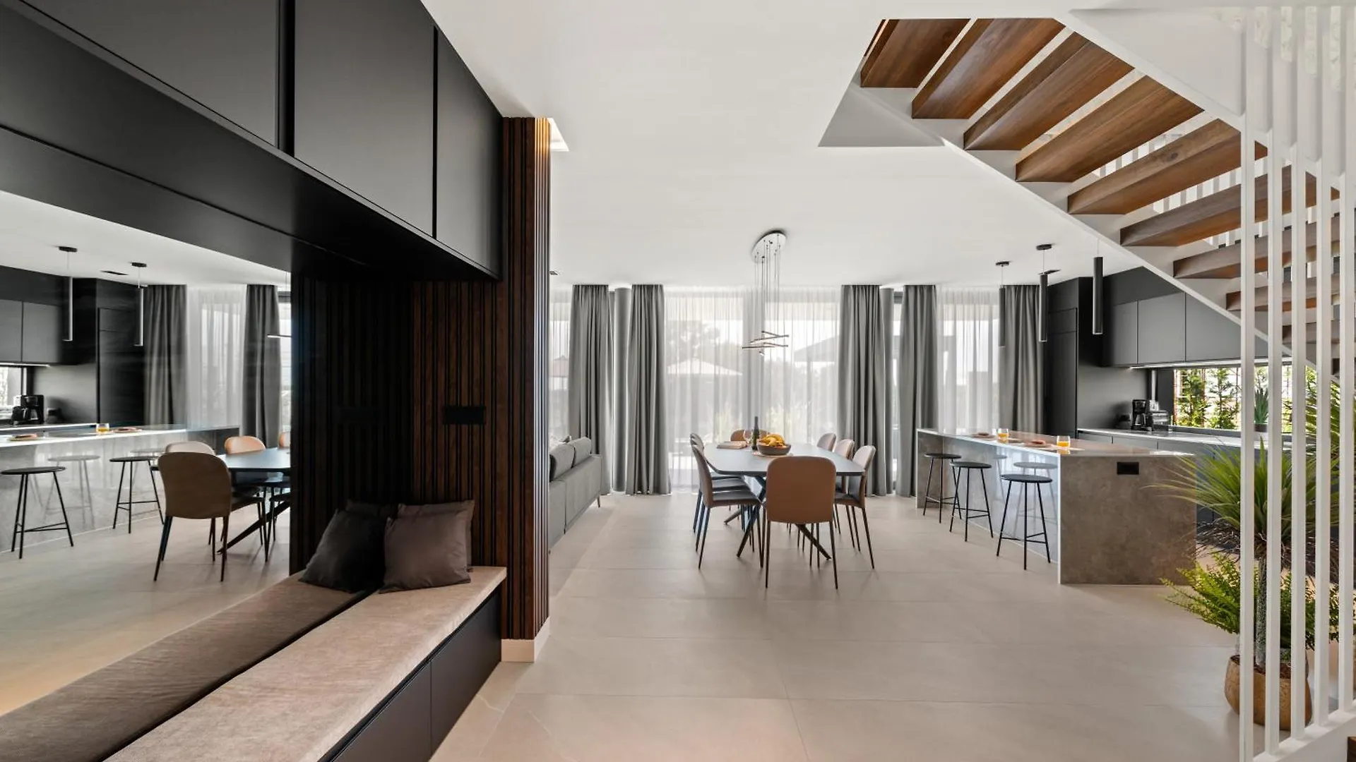 Villas Parenzo Πόρετς